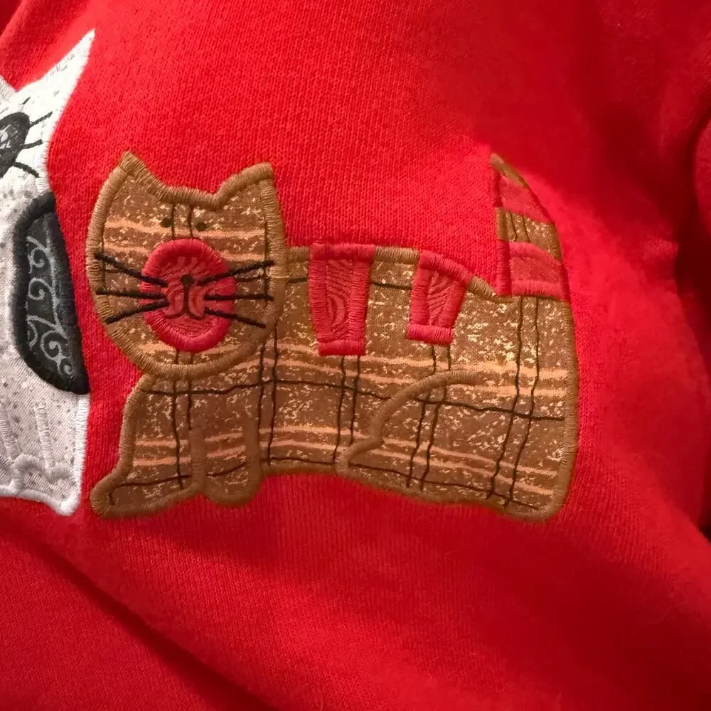 Vintage Orvis Cat Sweatshirt Red Novelty Crewneck Medium Embroidered Grandmacore